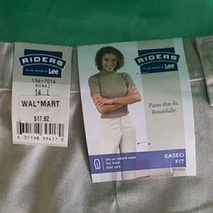 NWT Riders by Lee. Size 14L.